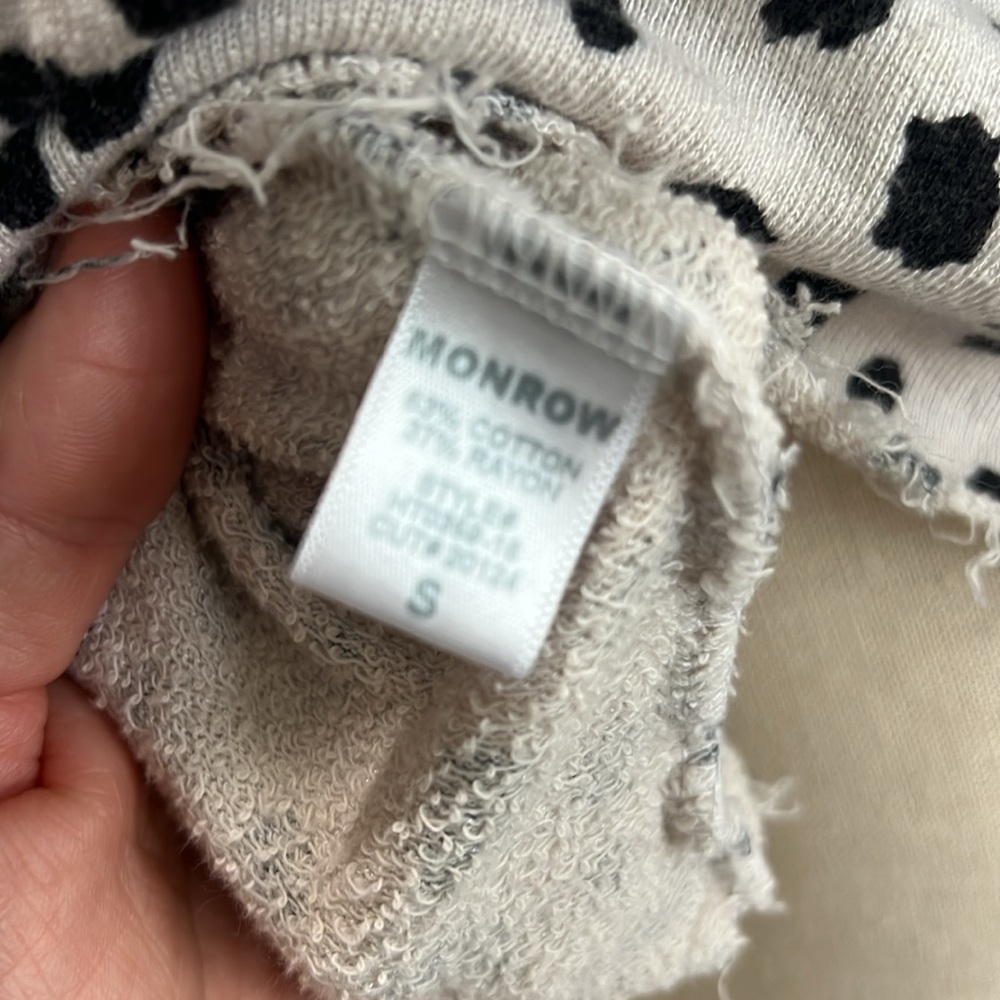 Monrow Leopard Top - Picture 6 of 7